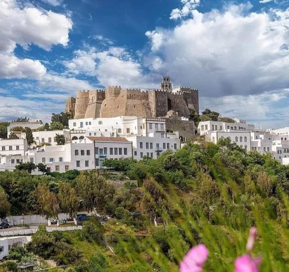 Apartment Traditional Chora